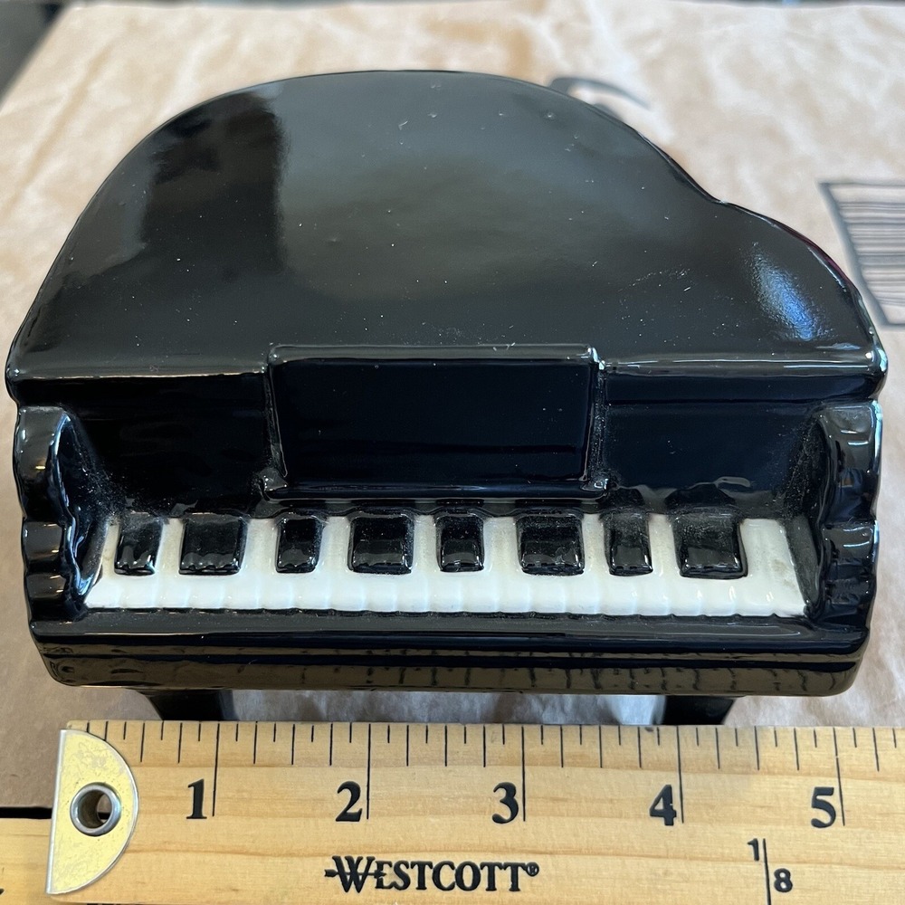 Betty Boop Piano Music Box Vandor Black White Keys Figurine Collectible - Picture 10 of 11
